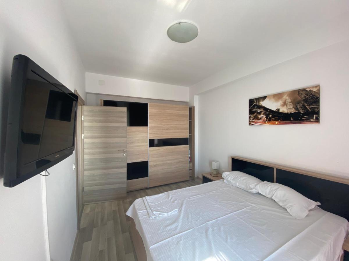 Apartament Crazy Summerland Mamaia Luaran gambar
