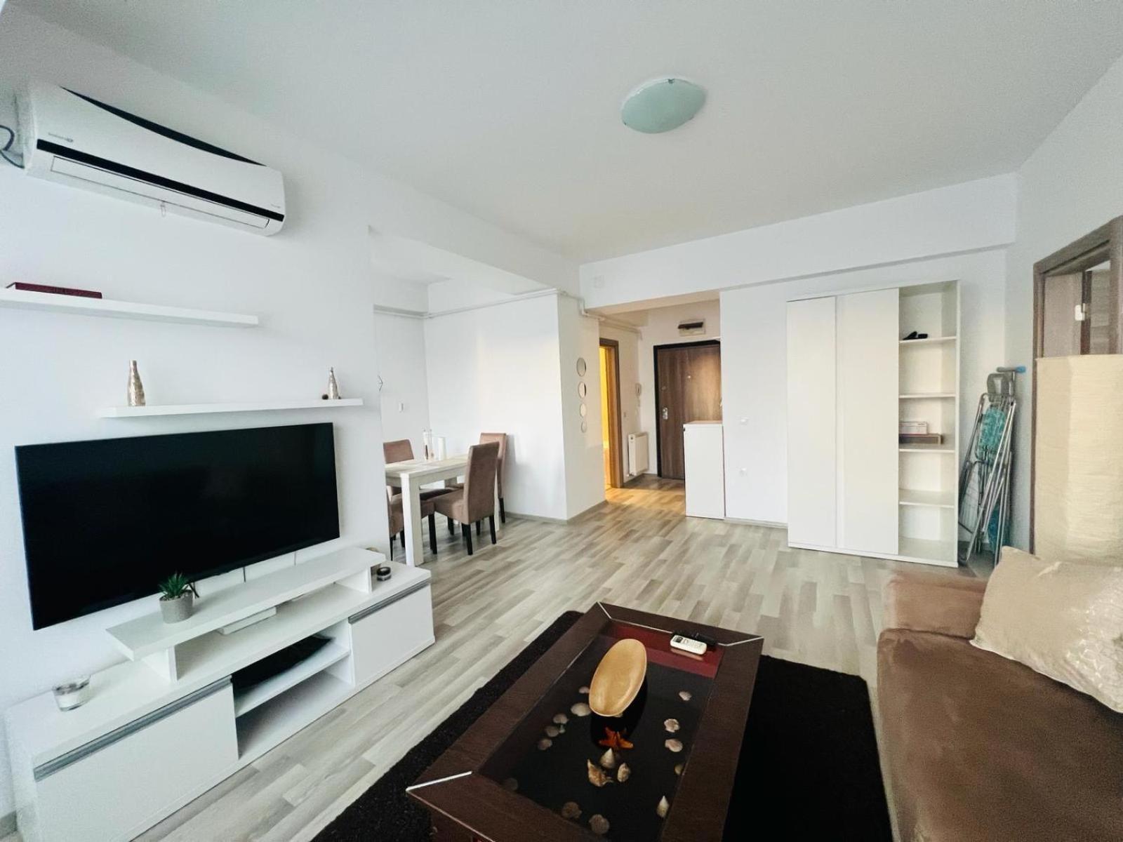 Apartament Crazy Summerland Mamaia Luaran gambar